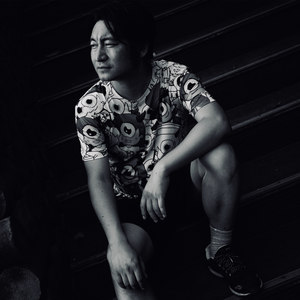 李鑫资料,李鑫最新歌曲,李鑫MV视频,李鑫音乐专辑,李鑫好听的歌