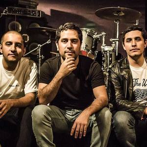 Chingadazo de Kung Fu资料,Chingadazo de Kung Fu最新歌曲,Chingadazo de Kung FuMV视频,Chingadazo de Kung Fu音乐专辑,Chingadazo de Kung Fu好听的歌