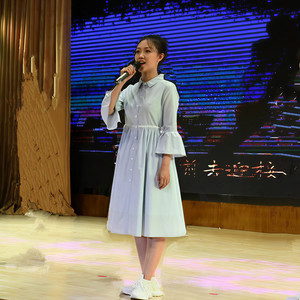 路晗昱资料,路晗昱最新歌曲,路晗昱MV视频,路晗昱音乐专辑,路晗昱好听的歌