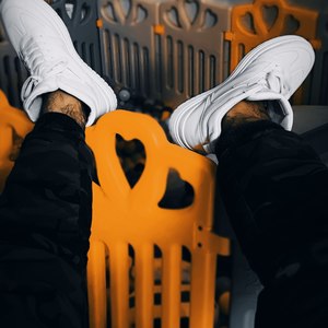 浮世资料,浮世最新歌曲,浮世MV视频,浮世音乐专辑,浮世好听的歌