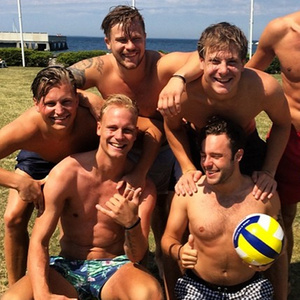 Albatraoz资料,Albatraoz最新歌曲,AlbatraozMV视频,Albatraoz音乐专辑,Albatraoz好听的歌