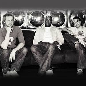 Chicken Lips资料,Chicken Lips最新歌曲,Chicken LipsMV视频,Chicken Lips音乐专辑,Chicken Lips好听的歌