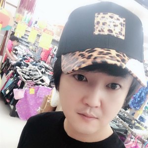 军军资料,军军最新歌曲,军军MV视频,军军音乐专辑,军军好听的歌