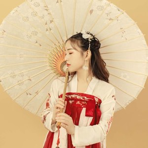 艾琳Aileen资料,艾琳Aileen最新歌曲,艾琳AileenMV视频,艾琳Aileen音乐专辑,艾琳Aileen好听的歌