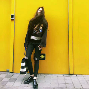 周慧欣资料,周慧欣最新歌曲,周慧欣MV视频,周慧欣音乐专辑,周慧欣好听的歌