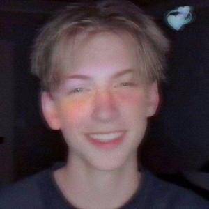 S1B0资料,S1B0最新歌曲,S1B0MV视频,S1B0音乐专辑,S1B0好听的歌