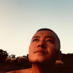 半疯资料,半疯最新歌曲,半疯MV视频,半疯音乐专辑,半疯好听的歌