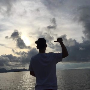 李珏铮资料,李珏铮最新歌曲,李珏铮MV视频,李珏铮音乐专辑,李珏铮好听的歌