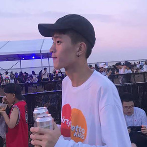 AK12资料,AK12最新歌曲,AK12MV视频,AK12音乐专辑,AK12好听的歌