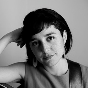 Camila Meza资料,Camila Meza最新歌曲,Camila MezaMV视频,Camila Meza音乐专辑,Camila Meza好听的歌