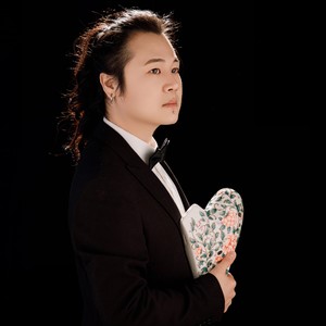 史峰资料,史峰最新歌曲,史峰MV视频,史峰音乐专辑,史峰好听的歌