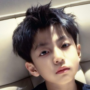 Amosar资料,Amosar最新歌曲,AmosarMV视频,Amosar音乐专辑,Amosar好听的歌