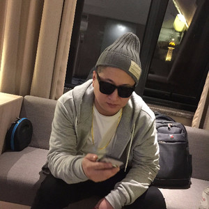 鸡蛋先生资料,鸡蛋先生最新歌曲,鸡蛋先生MV视频,鸡蛋先生音乐专辑,鸡蛋先生好听的歌