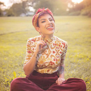 Tina DeCara资料,Tina DeCara最新歌曲,Tina DeCaraMV视频,Tina DeCara音乐专辑,Tina DeCara好听的歌