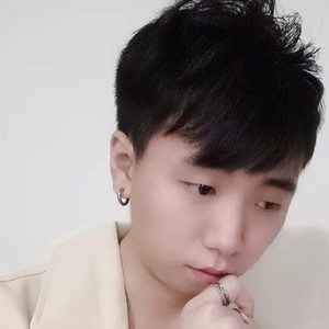 李霄雨资料,李霄雨最新歌曲,李霄雨MV视频,李霄雨音乐专辑,李霄雨好听的歌