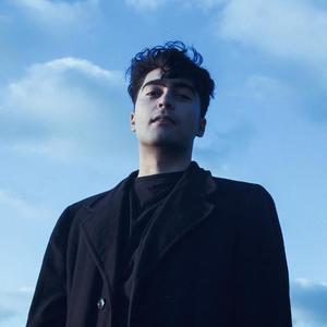 Kasra V资料,Kasra V最新歌曲,Kasra VMV视频,Kasra V音乐专辑,Kasra V好听的歌