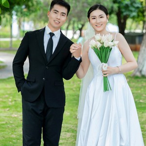 任计函资料,任计函最新歌曲,任计函MV视频,任计函音乐专辑,任计函好听的歌