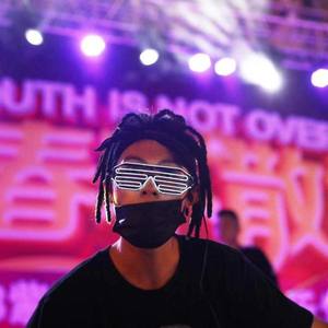 查宇亨资料,查宇亨最新歌曲,查宇亨MV视频,查宇亨音乐专辑,查宇亨好听的歌