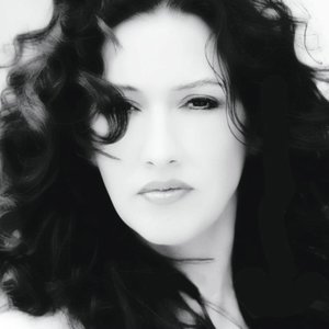 Veronica Petrucci资料,Veronica Petrucci最新歌曲,Veronica PetrucciMV视频,Veronica Petrucci音乐专辑,Veronica Petrucci好听的歌