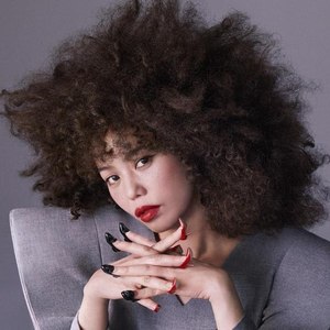 Chara (佐藤美和)资料,Chara (佐藤美和)最新歌曲,Chara (佐藤美和)MV视频,Chara (佐藤美和)音乐专辑,Chara (佐藤美和)好听的歌