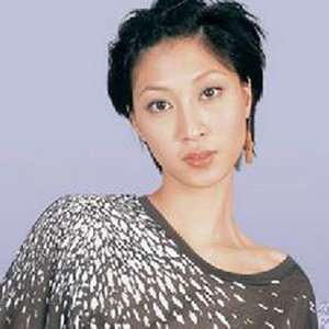 黄馨资料,黄馨最新歌曲,黄馨MV视频,黄馨音乐专辑,黄馨好听的歌