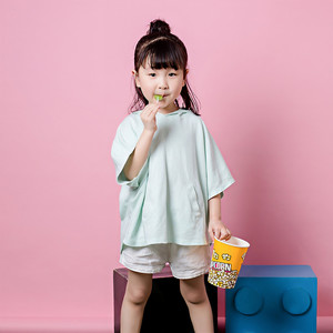 黄诗迤资料,黄诗迤最新歌曲,黄诗迤MV视频,黄诗迤音乐专辑,黄诗迤好听的歌