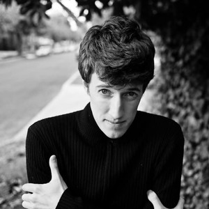 Zach Sorgen资料,Zach Sorgen最新歌曲,Zach SorgenMV视频,Zach Sorgen音乐专辑,Zach Sorgen好听的歌