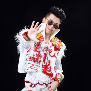 王磊资料,王磊最新歌曲,王磊MV视频,王磊音乐专辑,王磊好听的歌