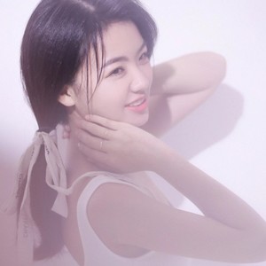 依依资料,依依最新歌曲,依依MV视频,依依音乐专辑,依依好听的歌