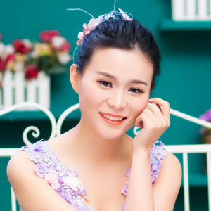 蓝兰资料,蓝兰最新歌曲,蓝兰MV视频,蓝兰音乐专辑,蓝兰好听的歌