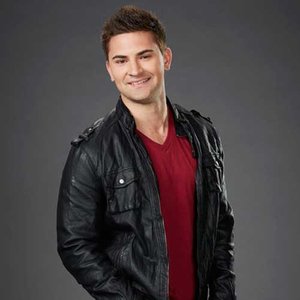 Charlie Rey资料,Charlie Rey最新歌曲,Charlie ReyMV视频,Charlie Rey音乐专辑,Charlie Rey好听的歌