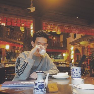 一支资料,一支最新歌曲,一支MV视频,一支音乐专辑,一支好听的歌