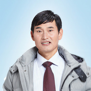 滚滚长江东逝水