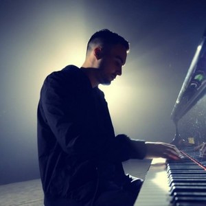 Jesse Clegg资料,Jesse Clegg最新歌曲,Jesse CleggMV视频,Jesse Clegg音乐专辑,Jesse Clegg好听的歌