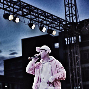 红磷资料,红磷最新歌曲,红磷MV视频,红磷音乐专辑,红磷好听的歌