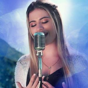 Camila Holanda资料,Camila Holanda最新歌曲,Camila HolandaMV视频,Camila Holanda音乐专辑,Camila Holanda好听的歌