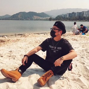 房家铭资料,房家铭最新歌曲,房家铭MV视频,房家铭音乐专辑,房家铭好听的歌