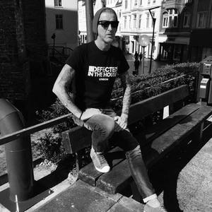 Kurt Kjergaard资料,Kurt Kjergaard最新歌曲,Kurt KjergaardMV视频,Kurt Kjergaard音乐专辑,Kurt Kjergaard好听的歌