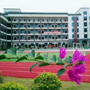 金钥匙学生资料,金钥匙学生最新歌曲,金钥匙学生MV视频,金钥匙学生音乐专辑,金钥匙学生好听的歌