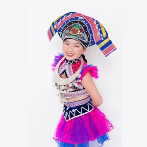 何亦珏资料,何亦珏最新歌曲,何亦珏MV视频,何亦珏音乐专辑,何亦珏好听的歌