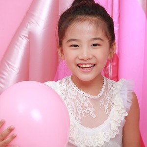 李懿桐资料,李懿桐最新歌曲,李懿桐MV视频,李懿桐音乐专辑,李懿桐好听的歌