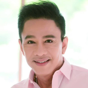 สุรชัย สมบัติเจริญ资料,สุรชัย สมบัติเจริญ最新歌曲,สุรชัย สมบัติเจริญMV视频,สุรชัย สมบัติเจริญ音乐专辑,สุรชัย สมบัติเจริญ好听的歌