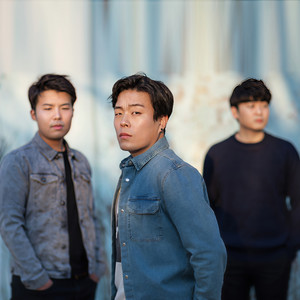 자그마치 (Zagmachi)资料,자그마치 (Zagmachi)最新歌曲,자그마치 (Zagmachi)MV视频,자그마치 (Zagmachi)音乐专辑,자그마치 (Zagmachi)好听的歌