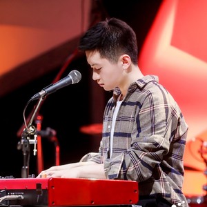 郑洛宇资料,郑洛宇最新歌曲,郑洛宇MV视频,郑洛宇音乐专辑,郑洛宇好听的歌