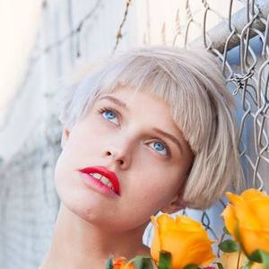 Ruby The RabbitFoot资料,Ruby The RabbitFoot最新歌曲,Ruby The RabbitFootMV视频,Ruby The RabbitFoot音乐专辑,Ruby The RabbitFoot好听的歌