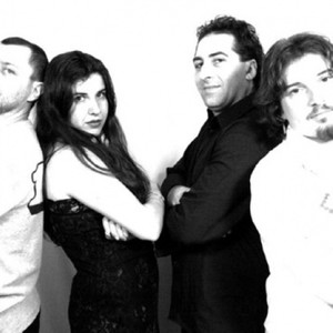 Estrela Guia资料,Estrela Guia最新歌曲,Estrela GuiaMV视频,Estrela Guia音乐专辑,Estrela Guia好听的歌