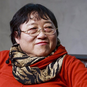 爱上了#不该爱的人 该怎么办?#李银河说爱情 小助手