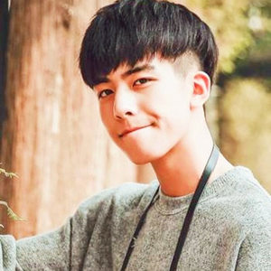 文弦资料,文弦最新歌曲,文弦MV视频,文弦音乐专辑,文弦好听的歌