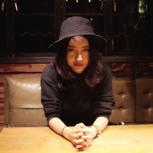 王墨微资料,王墨微最新歌曲,王墨微MV视频,王墨微音乐专辑,王墨微好听的歌