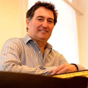 Harald Kloser资料,Harald Kloser最新歌曲,Harald KloserMV视频,Harald Kloser音乐专辑,Harald Kloser好听的歌